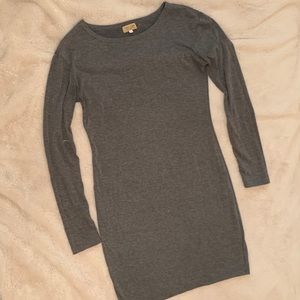 Long sleeve grey tunic
